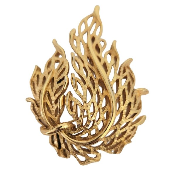 Trifari Crown Over T Gold Tone Modernist Leafy Brooch, Signed M338 - Picture 4 of 4